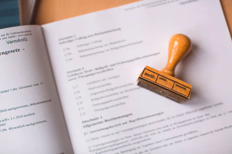 Locked Out by Law: How Patent Thickets Are Quietly Sabotaging Metaverse Interoperability